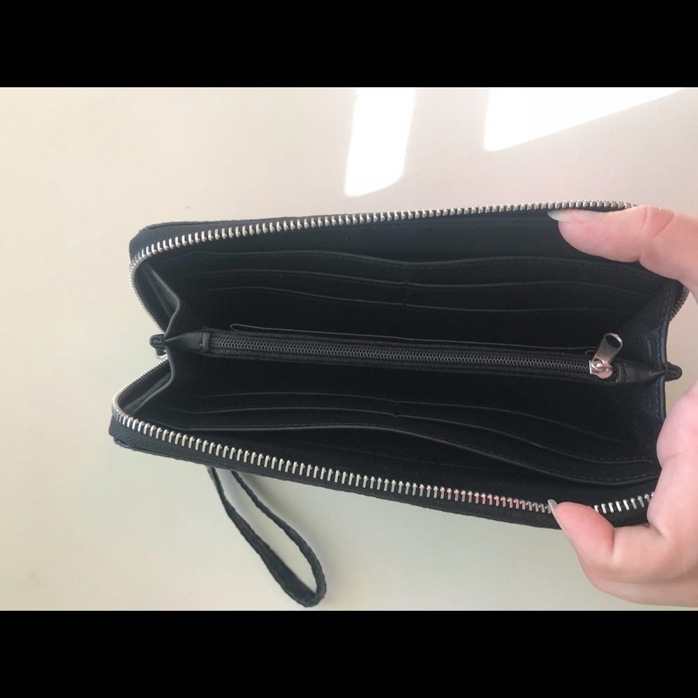 Wallet - Picture 2 of 2